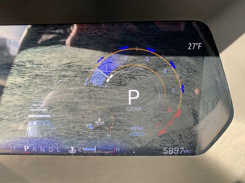 Certified 2024 Chevrolet Colorado Z71 w/ Z71 Convenience Package 2 image 12