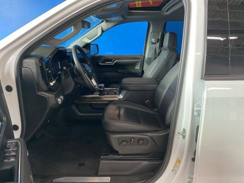 Certified 2025 GMC Sierra 1500 Elevation w/ Elevation Premium Package image 11