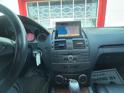 Used 2011 Mercedes-Benz C 350 Sport image 14