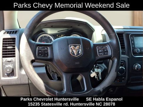 Used 2016 RAM 1500 Express w/ Black Ram 1500 Express Group AWD/4WD image 3