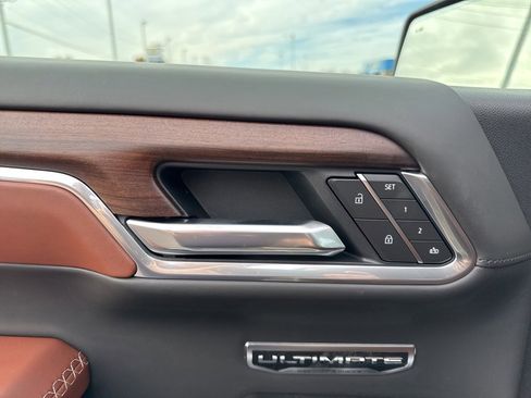 New 2026 GMC Sierra 1500 Denali Ultimate image 11