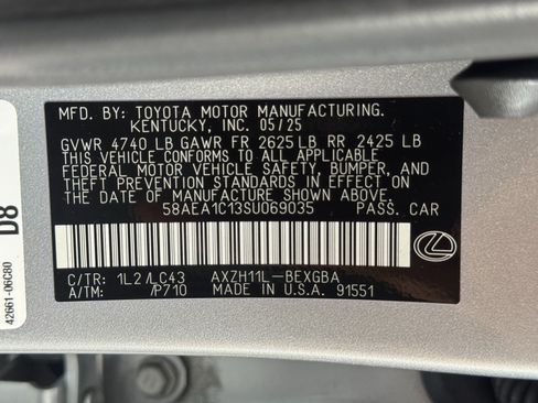Used 2025 Lexus ES 300h w/ Accessory Package (Z1) FWD image 47