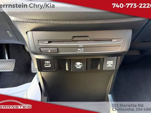 Used 2023 Honda Odyssey Elite image 22
