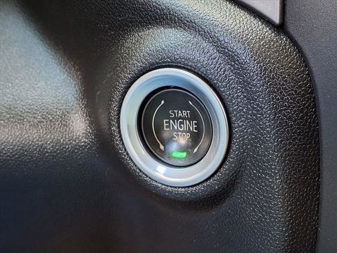 Used 2024 Chevrolet Silverado 2500 Custom w/ Custom Value Package image 25