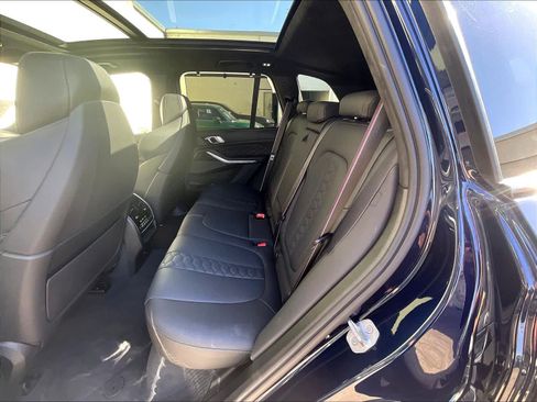 Used 2022 BMW X5 M w/ Competition Package 2 AWD/4WD image 29