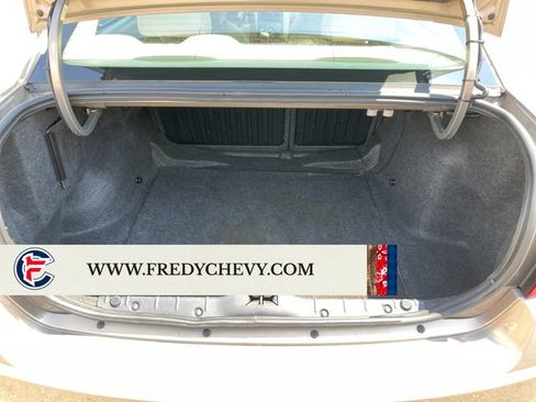 Used 2007 Chevrolet Malibu LT FWD image 25