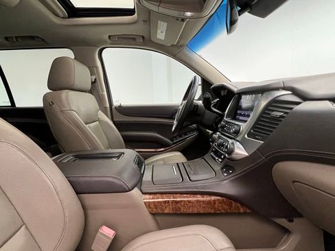 Used 2015 Chevrolet Tahoe LTZ AWD/4WD image 8