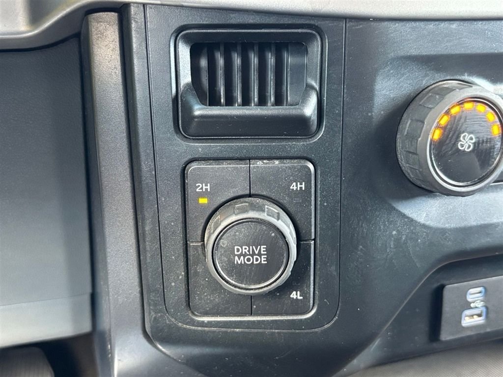 Used 2022 Ford F150 XLT AWD/4WD image 22