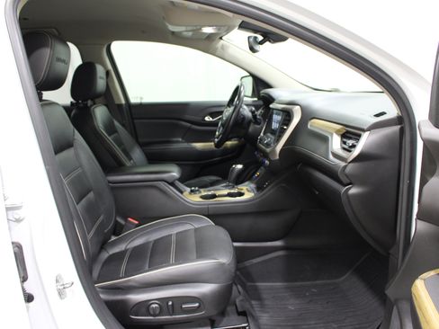 Used 2019 GMC Acadia Denali FWD image 31