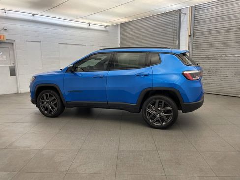 New 2026 Jeep Compass Latitude image 5