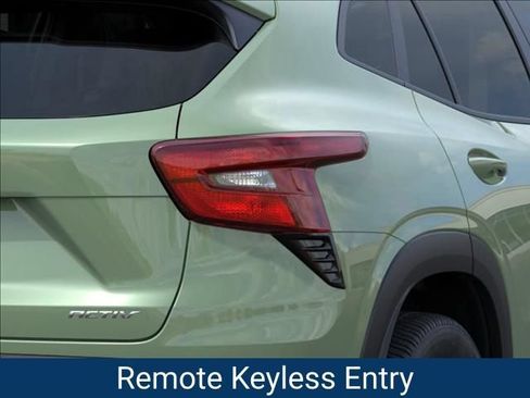 New 2026 Chevrolet Trax ACTIV w/ Driver Confidence Package FWD image 12