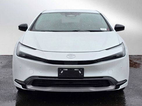 Certified 2026 Toyota Prius XLE image 10