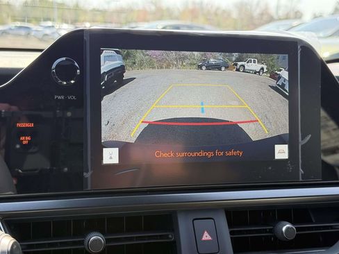 Used 2026 Lexus UX 300h AWD image 11