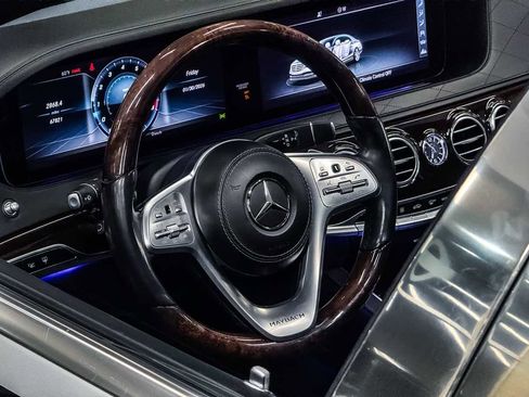 Used 2018 Mercedes-Benz Maybach S 560 4MATIC image 18