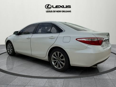 Used 2017 Toyota Camry XSE image 5