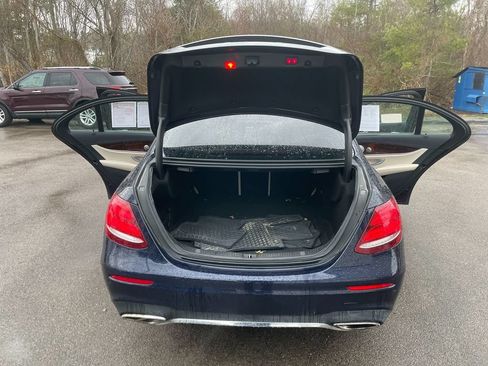 Used 2019 Mercedes-Benz E 300 4MATIC image 24