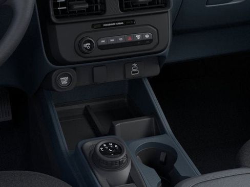 New 2025 Ford Maverick XLT w/ XLT Luxury Package image 16