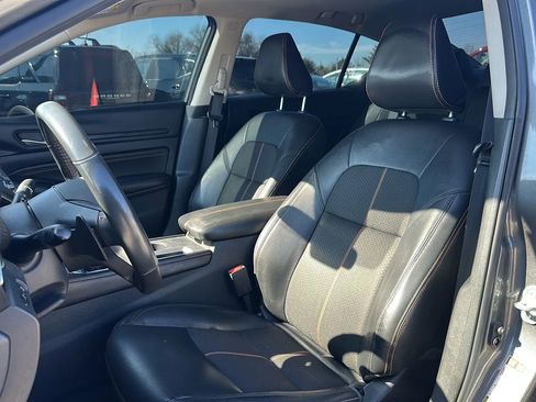 Used 2022 Nissan Altima 2.5 SR w/ Midnight Edition Package image 10