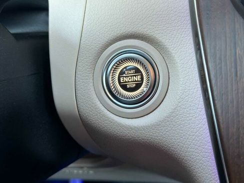 Certified 2022 Mercedes-Benz GLC 300 4MATIC image 26