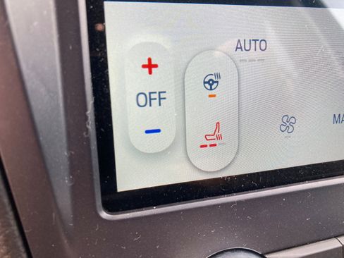 Certified 2023 Ford Edge SEL w/ Convenience Package image 17