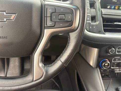 Used 2021 Chevrolet Tahoe Z71 w/ Z71 Signature Package AWD/4WD image 12