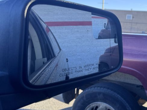 Used 2010 Ford Edge SE image 46