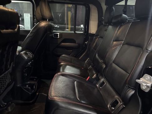 Used 2020 Jeep Gladiator Rubicon image 31