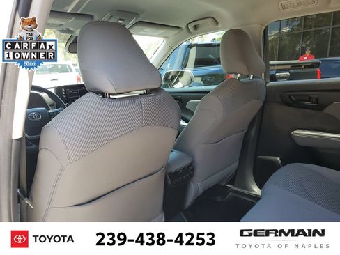 Used 2022 Toyota Highlander L FWD image 23