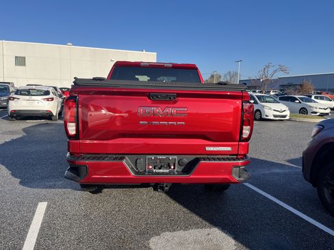 Used 2024 GMC Sierra 1500 Elevation image 12