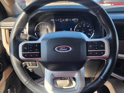Used 2022 Ford Expedition Max Limited AWD/4WD image 8