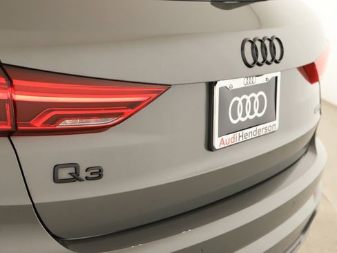 Used 2021 Audi Q3 2.0T Premium w/ Convenience Package image 31