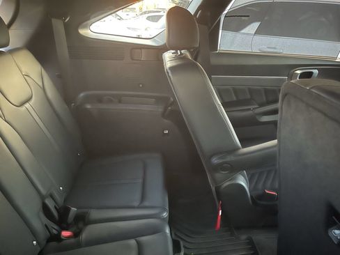 Certified 2026 Kia Sorento SX Prestige AWD/4WD image 7