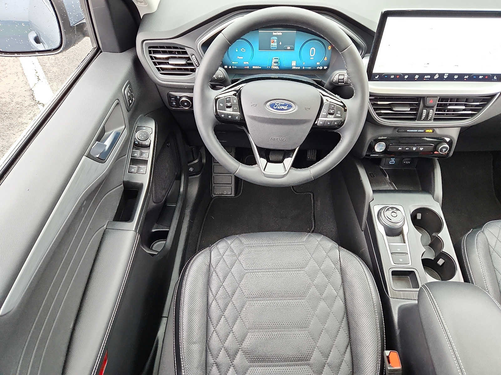 Used 2023 Ford Escape Platinum w/ Premium Technology Package AWD/4WD image 12