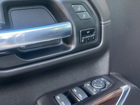 Used 2020 GMC Sierra 1500 SLT image 14
