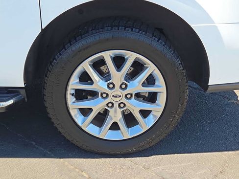 Used 2020 Ford Expedition Max XLT w/ Equipment Group 202A AWD/4WD image 16