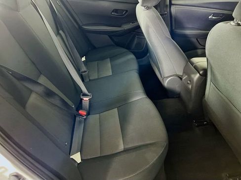 Used 2024 Nissan Sentra SV FWD image 25