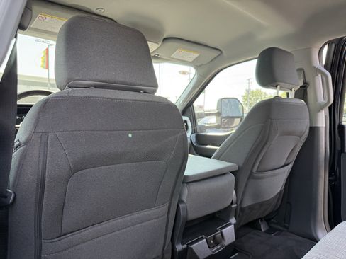 Used 2025 Ford F350 XLT AWD/4WD image 31