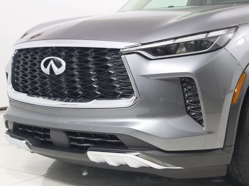 Used 2022 INFINITI QX60 Sensory w/ Cargo Package image 55