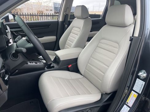 Used 2025 Honda CR-V EX-L image 26