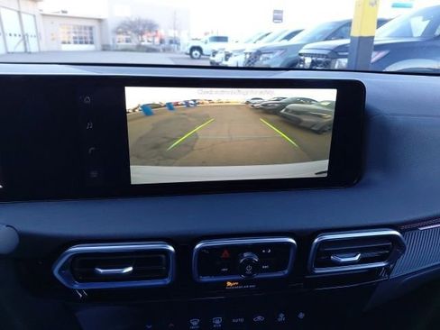 New 2026 Nissan Sentra SR w/ Floor Mat Package image 17