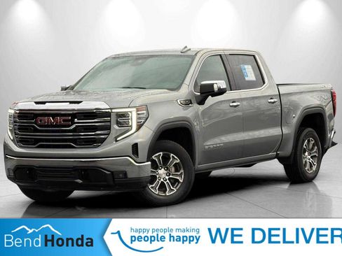 Used 2025 GMC Sierra 1500 SLT image 1