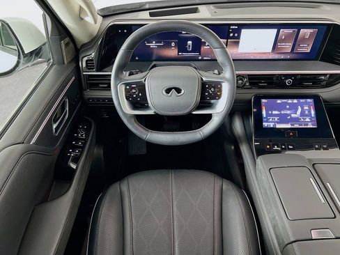 Used 2025 INFINITI QX80 Sensory AWD/4WD image 24