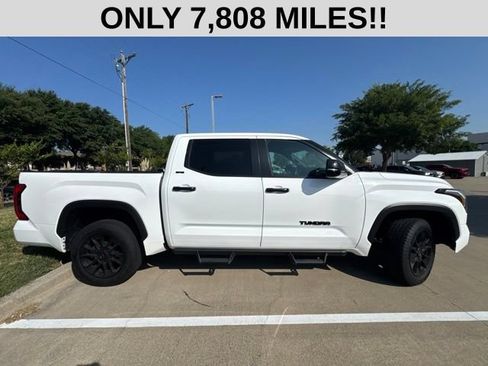 Used 2025 Toyota Tundra SR5 w/ SR5 Convenience Package AWD/4WD image 2
