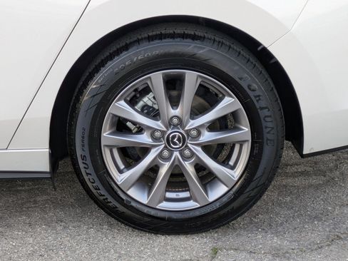 Used 2021 MAZDA MAZDA3 s image 9