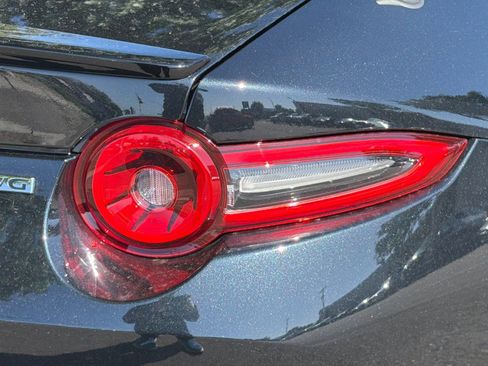 New 2026 MAZDA MX-5 Miata Club w/ Interior Package RWD image 32