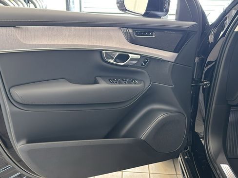 New 2026 Volvo XC90 T8 Ultra w/ Lounge Package AWD/4WD image 21