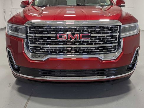 Used 2023 GMC Acadia Denali AWD/4WD image 2
