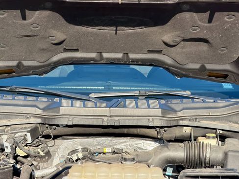 Used 2022 Ford F150 XLT w/ Equipment Group 302A High image 15