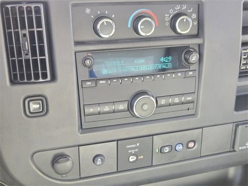New 2024 Chevrolet Express 3500 1WT w/ Power Convenience Package image 19