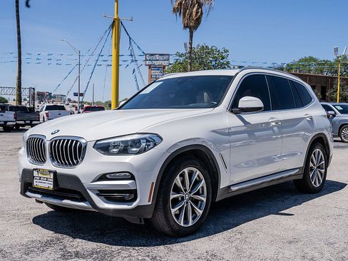 Used 2019 BMW X3 sDrive30i w/ Driving Assistance Package image 9